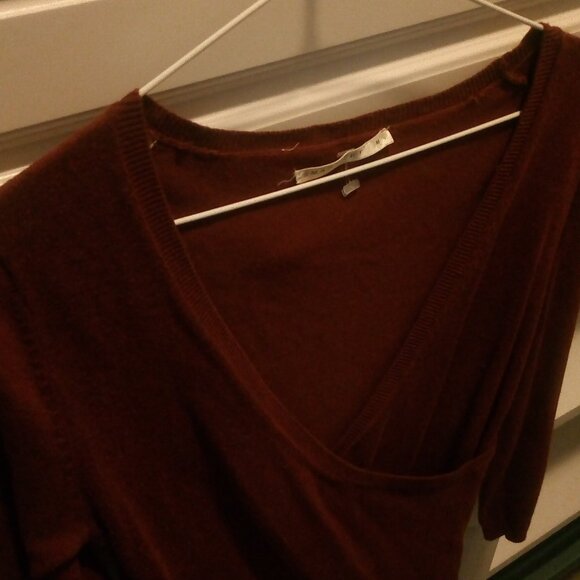 Deep V Neck Sweater in Merlot - Picture 3 of 4